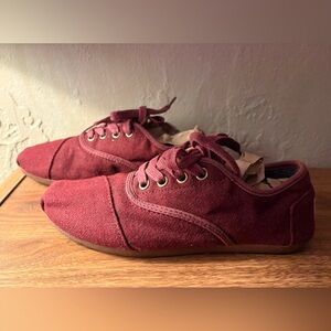 Toms Maroon Lace-Up Shoes